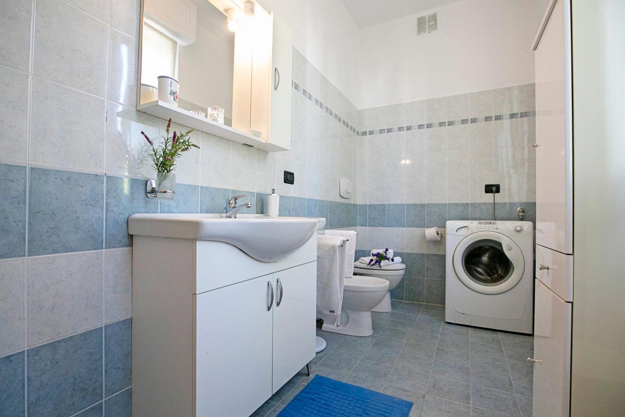 Villa Mimosa - Appartamento 1 - Happy Rentals Desenzano del Garda Exterior foto